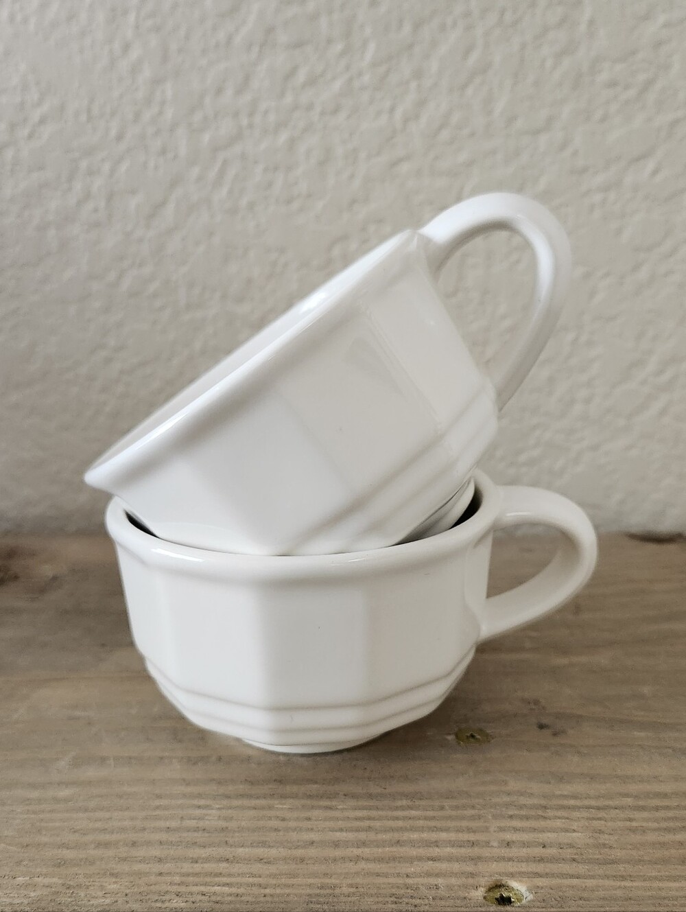 Vintage Pfaltzgraff Heritage White Coffee Mugs Set of 2